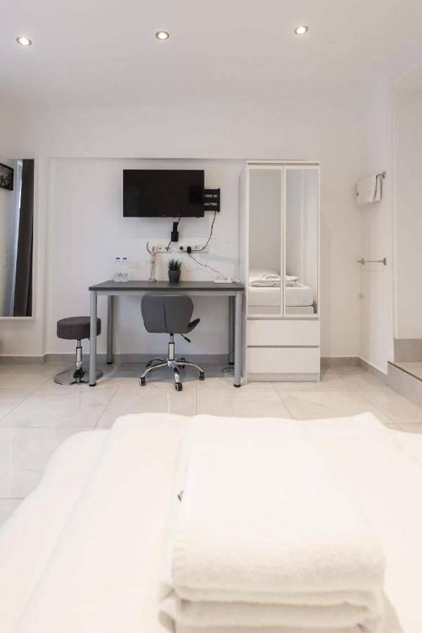 By Staystay I 24 Check-in Guest house
